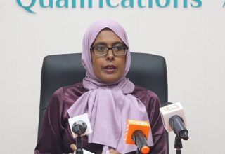 އެމްކިއުއޭގެ ސީއީއޯ ފިޒާނާ: ފޮޓޯ/ސަންގު