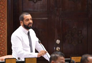 ރައްޔިތުންގެ މަޖިލީހުގެ ހޮޅުދޫ ދާއިރާގެ މެމްބަރު އަބްދުއްސައްތާރު މުހައްމަދު