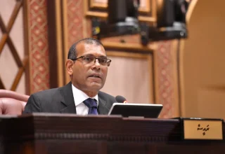 ރައްޔިތުންގެ މަޖިލީހުގެ ރައީސް މުހައްމަދު ނަޝީދު