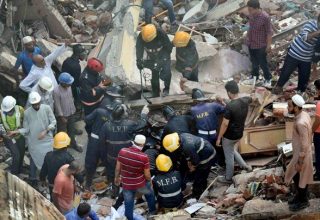 09-53-48-building-collapse_647_083117025611_0