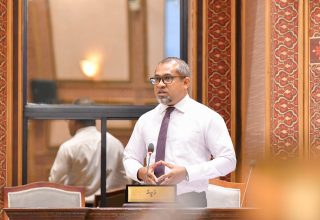 ހެލްތު މިނިސްޓަރު ޑރ. އަބްދުﷲ ޚަލީލް
