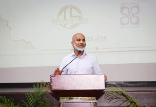 އެޑިއުކޭޝަން މިނިސްޓަރ ޑރ. އިސްމާޢީލް ޝަފީޢު