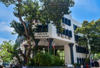 ސިވިލް ކޯޓު ހިންގާ ޖަސްޓިސް ބިލްޑިން: ފޮޓޯ/ މިހާރު