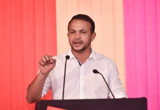 ރައީސްއަކަށް ހޮވަނީ ކާކުކަން ނޭންގި މަޖިލިސް މެމްބަރެއް ހޮވުމަކީ އަނދިރީގައި ހުރެ ވޯޓުލުން: އަލީ ހުސެއިން