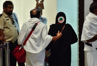 މީގެ ކުރީ އަހަރެއްގައި ހައްޖުވެރިން ހައްޖަށް ދިއުމަށް ފުރަން ވެލާނާ އެއާޕޯޓްގައި: ފޮޓޯ - މިހާރު