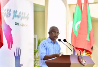 ނެޝަނަލް ޑްރަގް އެޖެންސީން އިންތިޒާމުކުރާ އޯޕަން ޑޭ 2019 ހުޅުވުމުގެ ރަސްމިއްޔާތުގައި ރައީސް ވާހަކަފުޅުދައްކަވަނީ. ފޮޓޯ:ރައީސް އޮފީސް