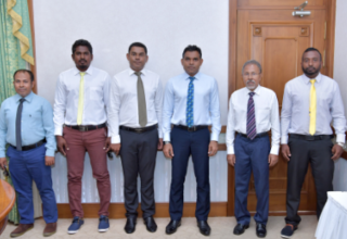 ނައިބު ރައީސް ތ.ކަނޑޫދޫ ކައުންސިލާ ބައްދަލުކުރައްވައިފި. ފޮޓޯ:ރައީސް އޮފީސް