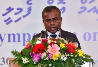ކޮމިޝަނަށް ހާޒިރު ކުރުމުގެ ބާރެއް ޖޭއެސްސީއަށް ލިބިގެންނެއް ނުވެ، އުޒުރުވެރިވަން: އުއްތަމަ ފަނޑިޔާރު - ފޮޓޯ: މިހާރު އޮންލައިން