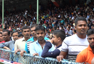 ބިދޭސީން ޤަވައިދުގެ ތެރެއަށް ވެއްދުމުގެ މަސައްކަތް ގަލޮޅު ދަނޑުގައި ކުރިއަށް ދަނީ.... ފޮޓޯ: ސަންގު