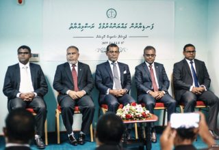 ހައިކޯޓަށް ފަނޑިޔާރުން އައްޔަން ކުރުމުގެ ރަސްމިއްޔަތުގެ ތެރެއިން.... ފޮޓޯ: އަވަސް