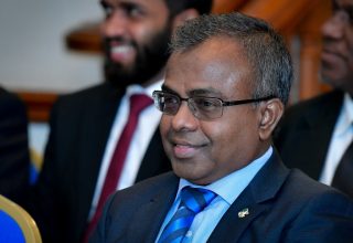 އުއްތަމަ ފަނޑިޔާރު ޑރ. އަހުމަދު އަބްދުﷲ ދީދީ