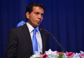 ހިތަދޫ އުތުރު ދާއިރާގެ އެމްޑީޕީ ޓިކެޓް ލިބިވަޑައިގެންނެވި އައްޑޫ ސިޓީގެ ކުރީގެ މޭޔަރ ސޯބެ