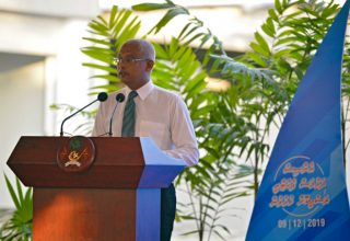 އެންސިސް ކޭނިންގ ފެކްޓްރީ ރަސްމީކޮށް ހުޅުވުމުގެ ރަސްމިއްޔާތުގެ ތެރެއިން
