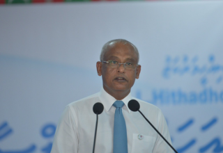ލ. ހިތަދޫގައި ޞިއްޙީ ޚިދުމަތް ދޭންފެށިތާ 50 އަހަރުފުރުމުގެ ރަސްމިއްޔާތުގައި ރައީސް ވާހަކަދައްކަވަނީ  ----   ފޮޓޯ: ރައީސް އޮފިސް