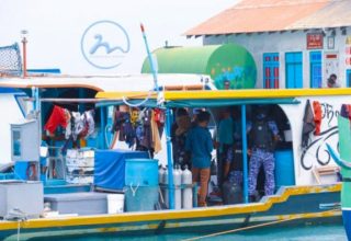 މަޑުއްވަރީގައި ހަރުކަށި ކަމެއް ނެތް ކަމަށް ބުނެ ކައުންސިލްގެ މެމްބަރެއްގެ ބަޔާނެއް!