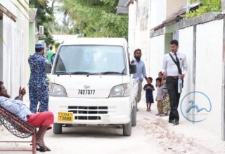 ދީނީ ހަރުކަށި ފިކުރު އޮތް ކަމަށް ބުނާ މަޑުއްވަރީގައި ދީނީ ނަސޭހަތް ދެނީ!