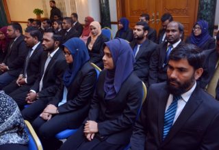 ވަކީލުން ހުވާ ކުރުމުގެ ރަސްމީއްޔާތެއްގެ ތެރެއިން