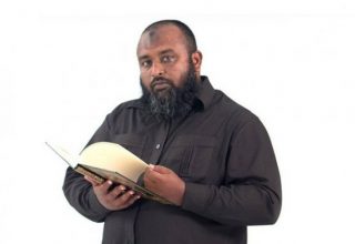 ދީނީ އިލްމުވެރިޔާ ޑރ. މުޙައްމަދު އިޔާޒް