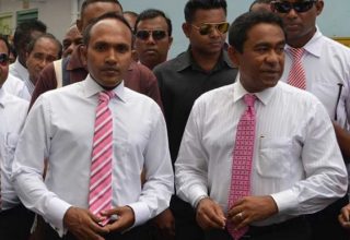 ރައީސް ޔާމިންއާއި އެމަނިކުފާނުގެ ވަކީލް މުހައްމަދު ޖަމީލް