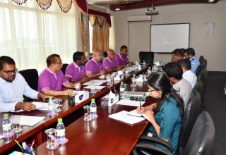 އީސީ އަދި ފުލުހުންގެ މަޝަވަރާ ބައްދަލަުވުމެއްގެ ތެރެއިން