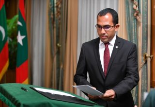ކޮމިއުނިކޭޝަން، ސައިންސް އެންޑް ޓެކްނޮލޮޖީ މިނިސްޓަރ މަލީހު ޖަމާލް—ފޮޓޯ: ރައީސް އޮފީސް