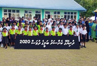 ވާދޫ ސްކޫލްގައި ކެންސަރު ބަލީގެ ދުވަސް ފާހަގަކުރުން ---- ފޮޓޯ: ވާދޫ ސްކޫލް