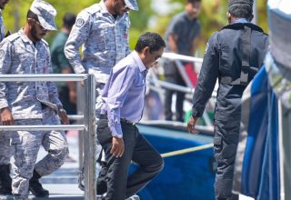 ކަފާލާތަކީ ކުށްވެރިންނަށް ލިބިގެންވާ އަސާސީ ހައްގެއް ނޫން ކަމަށް ކަމަށް ފަނޑިޔާރުން އިއްތިފާގުވެފައިވޭ - ފޮޓޯ- މިހާރު އޮންލައިން