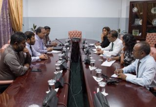ރައްޔިތުންގެ މަޖިލީހުގެ އިދާރާއިން މީގެ ކުރިން ސީއެސްސީއާއި އެކު ބޭއްވި ބައްދަލުވުމެއްގެ ތެރެއިން