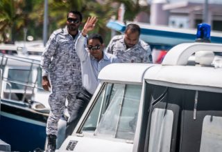 ރައީސް ޔާމީންގެ އިސްތިއުނާފީ އަޑުއެހުމެއް މާދަމާ!  -   ފޮޓޯ: އަވަސް