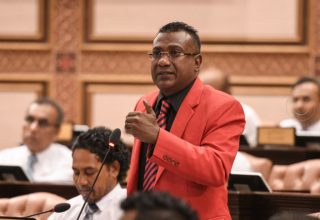 ކާށިދޫ ދާއިރާގެ މެމްބަރު އަބްދުﷲ ޖާބިރު: ފައިލް ފޮޓޯ