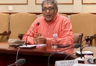 އާތިފް ޝަކޫރަށް، މަނީ ލޯންޑަރިން ގާނޫނާ ހިލާފްވުމުގެ ކުށުގެ ދައުވާ!