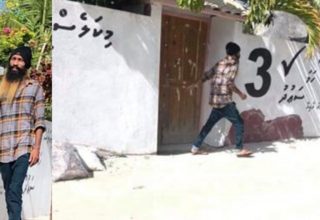 ދީނަށް ފުރައްސާރަ ކުރި ރުސްތުމް ގެއަށް، އަނެއްކާވެސް ދީނާއި ދެކޮޅަށް ޓްވީޓާގައި އަޑުއުފުލަނީ!