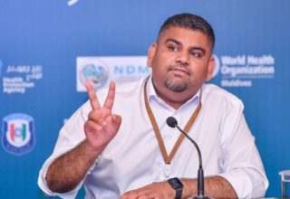 މަބްރޫކް އަބްސުލް އަޒީމް: ފޮޓޯ މިހާރު