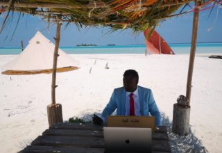 ކާށިދޫ ދާއިރާގެ މެމްބަރު އަބްދުﷲ ޖާބިރު: ފައިލް ފޮޓޯ