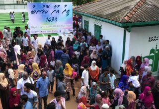ކޮލަމްބޯގައި ހުންނަ ސޯސަންވިލާގައި ގިނަ ދިވެހިންތަކެއް - ފޮޓޯ/ ސޯސަންވިލާ