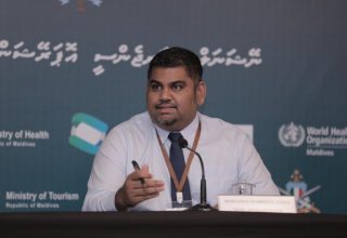 ބިދޭސީ މީހާ ފުރިއިރު ބަލީގެ އަލާމާތެއް ނެތް، ބަލި ޖެހުނީ ދަތުރުމަތީން ކަމަށް ވެސް ވެދާނެ! - ފޮޓޯ: ޝަރުހާން