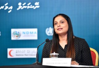 ޓީޗަރުންނާއި ދަރިވަރުންނަށް ޑޭޓާ ފޯރުކޮށްދީ، ދަށް ގުރޭޑްތަކަށް ޓެލެކްލާސްތައް ފެށުމަށް މަސައްކަތް ކުރަނީ