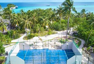 ރާއްޖެއިން އެންމެ ފުރަތަމަ ކޯވިޑް-19 އިގެ ކޭސް ފެންމަތިވި ކުރެއްދޫ އައިލެންޑް ރިސޯޓު. ފޮޓޯ:ކުރެއްދޫކޮމް
