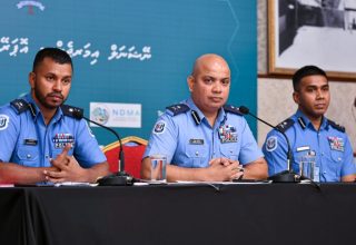 އެންގުންތަކާއި ހިލާފުވާ މީހުން، ޖޫރިމަނާކޮށް 14 ދުވަހަށް ކަރަންޓީން ކުރުމަށް ފަހެއް ނުޖެހޭނެކަމަށް ފުލުހުން ބުނުން
