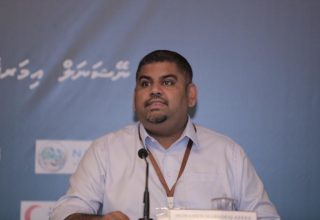 މާލެއިން ފެނުނު ކޭސްއާއި ގުޅިގެން ކޮންޓެކްޓު ޓްރޭސިން އަދިވެސް ކުރިޔަށް