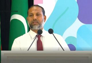 ހޯމް މިނިސްޓަރ އިމްރާން އަބްދުﷲ: ފައިލް ފޮޓޯ