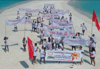 ކޮރޯނާ ވައިރަހުގެ ސަބަބުން ރިސޯޓުތަކުގެ މުވައްޒަފުންގެ ވަޒީފާއަށާއި، މުސާރައަށްވަނީ، ނުރަނގަޅު އަސަރުތަކެއްކޮށްފައި. ފޮޓޯ: ޓީމް
