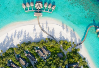 މައިނަރ ހޮޓެލް ގުރޫޕުން ރާއްޖޭގައި ހިންގަމުން އަންނަ އަނަންތަރާ ކިހަވަށް ރިސޯޓުގެ މަންޒަރެއް. ފޮޓޯ:ސޯޝަލްމީޑިއާ