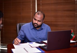 ޓޫރިޒަމް މިނިސްޓަރު ޢަލީ ވަޙީދު. ފޮޓޯ: ޓޫރިޒަމް މިނިސްޓްރީ