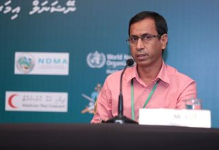 އެންއީއޯސީން މިރޭ ބޭއްވި ނޫސްވެރިންގެ ބައްދަލުވުމުގައި އެލްޖީއޭގެ ޑިރެކްޓަރ ޖެނެރަލް އާދަމް ޝަރީފް