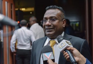 ފޮޓޯ:ސޯޝަލްމީޑިއާ