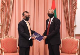 މިއަދު ރައީސް އޮފީހުގައި ކުރިއަަށްދިޔަ ބައްދަލުވުމުގެ ތެރެއިން