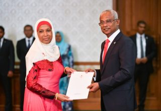 ހައުސިން މިނިސްޓަރުކަމުން އާތިފާ އިސްތިއުފާ ދެއްވުން