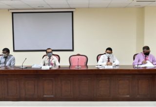 ދިވެހި ފުލުހުންގެ ޚިދުމަތުގެ ބިލާއި ގުޅޭގޮތުން މިނިސްޓްރީ އޮފް ޓްރާންސްޕޯޓް އެންޑް ސިވިލް އޭވިއޭޝަންގެ ބޭފުޅުންނާ ބައްދަލުކުރުން