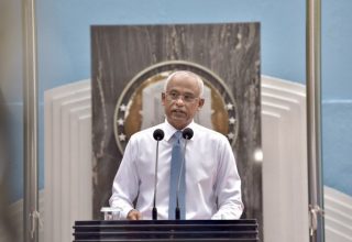 އިސްކަންދަރު ކޮށީގައި ފުލުހުންނާ ބައްދަލުކުރައްވައި ރައީސް ދެއްކެވި ވާހަކަފުޅުގެ ތެރެއިން